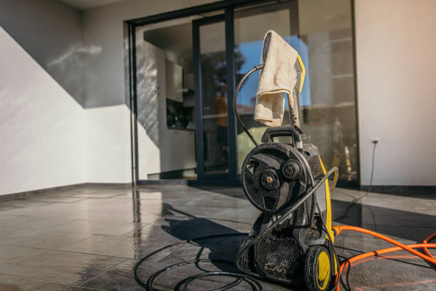 Best Sidewalk and Walkway Cleaning  in Orangetree, FL